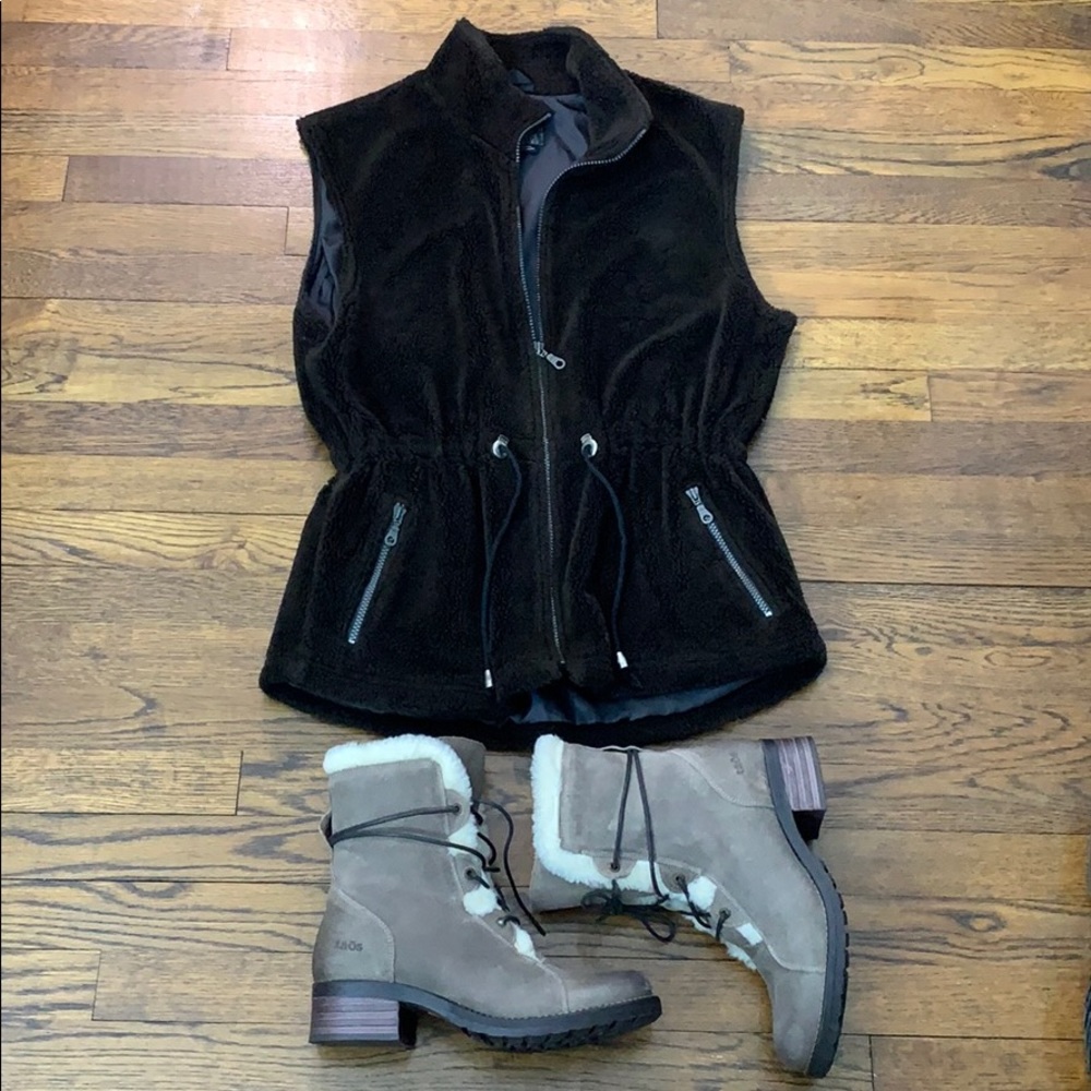 HOST PICK!!! Tsunami Plush Vest